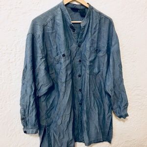 LIZWEAR Denim Button Down Boyfriend Shirt M